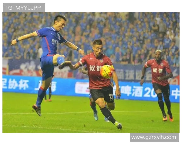 申花与权健激战正酣谁将笑到最后争夺胜利的关键时刻解析